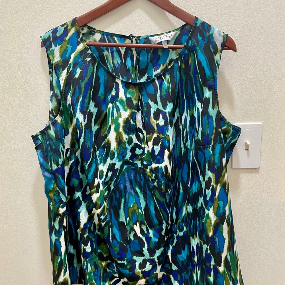 Teal Print Sleeveless Blouse